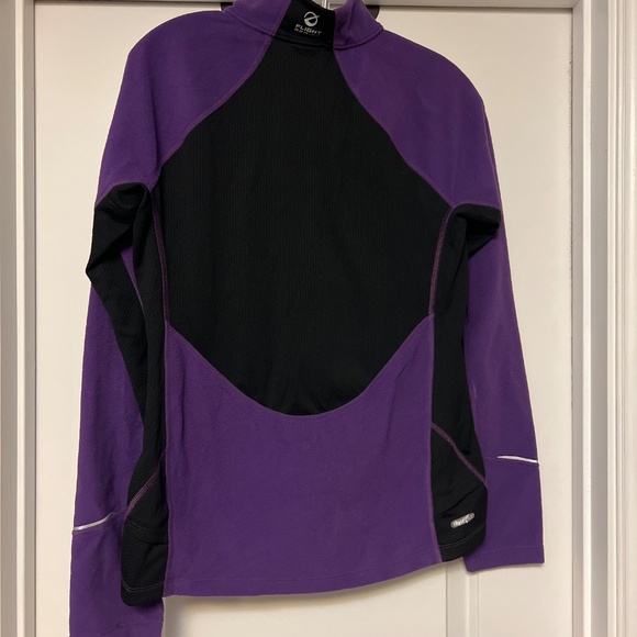 North Face women’s size M fleece jacket - Picture 3 of 4